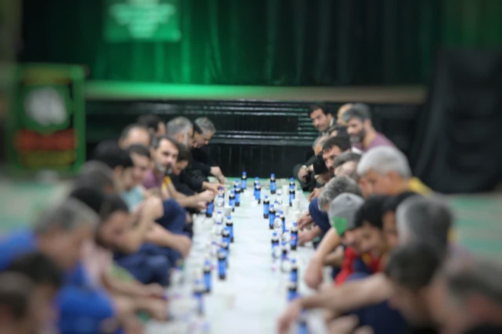 مراسم کمک به زندانیان بی‌بضاعت و بی‌ملاقاتی در زندان مرکزی قزوین