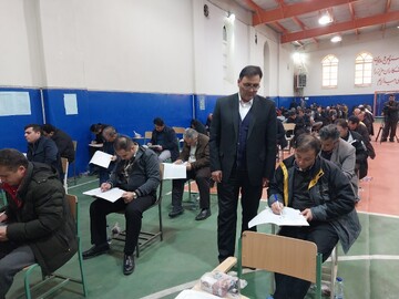 برگزاری آزمون شناسایی همکار مستعد ونخبه در مرکز آموزش وپژوهش منطقه یک استان آذربایجان شرقی