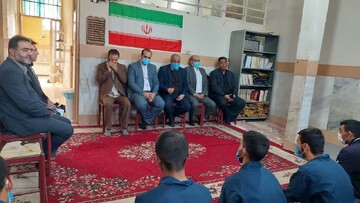 مسئولین سازمان قضایی استان کرمانشاه از بند نظامیان زندان مرکزی بازدید کردند