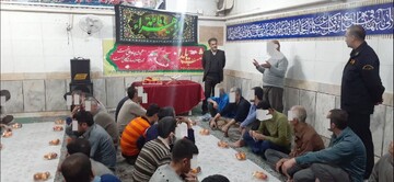 سفره یلدای فاطمی در زندان شهرستان لنجان