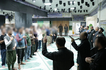 مراسم عزاداری شهادت حضرت فاطمه زهرا(س) در زندان مرکزی بیرجند