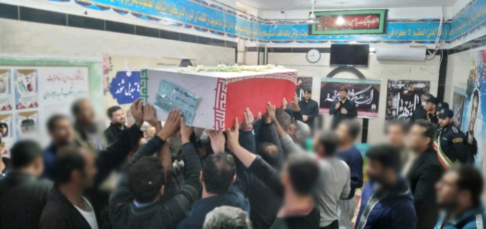 زندانیان شهرستان دره‌شهر به مقام شامخ شهدا ادای احترام کردند