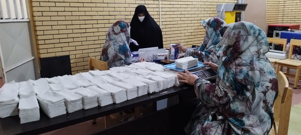 بهره برداری از کارگاه تولید دستمال کاغذی درزندان  زنان یاسوج 