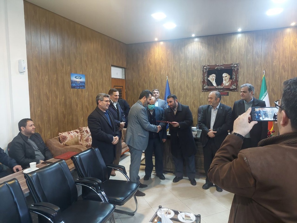 برگزاری آئین تکریم و تودیع رئیس زندان سلماس 