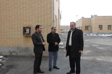 مدیرکل زندان‌های استان مرکزی از زندان خمین بازدید کرد