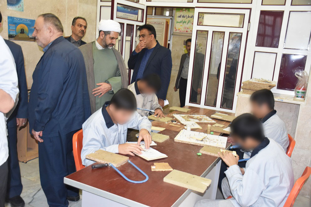 تخفیفات قانونی برای زندانیان  نظامی استان در آستانه دهه فجر
