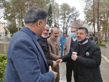 گزارش تصویری حضور کارکنان در مراسم آغاز دهه فجر در گلستان شهداء اصفهان