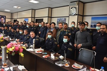 نشست صمیمی مدیرکل زندان‌های گلستان با سربازان وظیفه یگان حفاظت