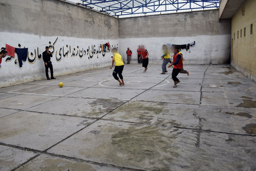 مسابقات ورزشی فجر در زندان دهدشت