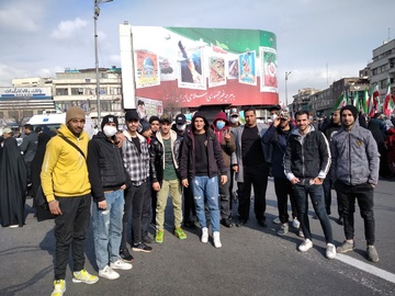 کارکنان زندان‌های استان تهران در مراسم راهپیمایی 22 بهمن شرکت کردند