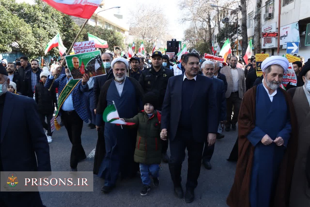 مدیرکل و کارکنان زندان‌های مازندران در جشن 44 سالگی پیروزی انقلاب اسلامی حضور یافتند