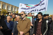 حضور متفاوت مدیران و کارکنان زندان‌های استان اصفهان در راهپیمایی ۲۲ بهمن