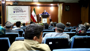 تجلیل از مددکاران زندان مرکزی مشهد 