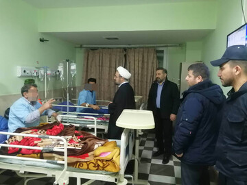 عیادت مدیرکل زندان‌های زنجان از زندانیان بستری در بیمارستان