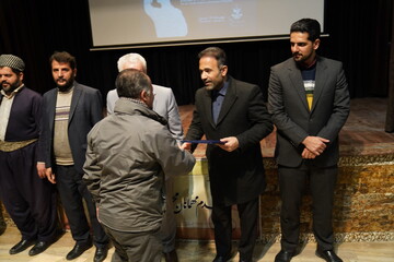 ۷۲ زندانی هنرمند در ششمین جشنواره تئاتر زندانیان کردستان شرکت کردند