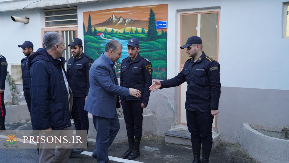 مدیرکل زندان‌های آذربایجان‌غربی از بازداشتگاه‌های شهرهای مرزی استان بازدید کرد