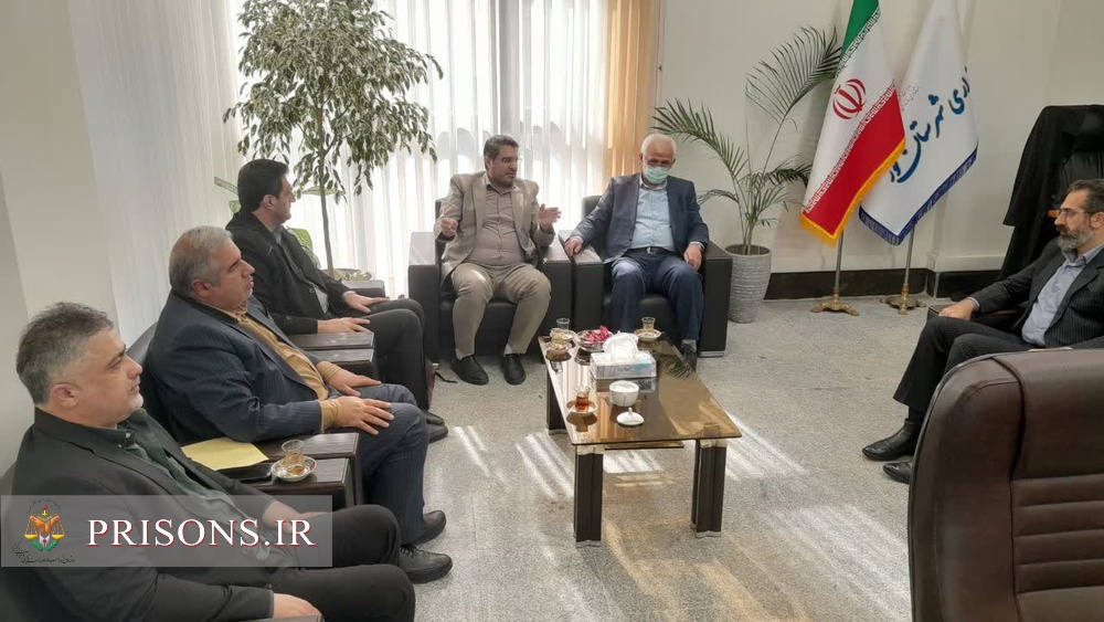 نشست مشترک مدیرکل زندانهای استان مازندران با مدیرکل امنیت و انتظامی استانداری 