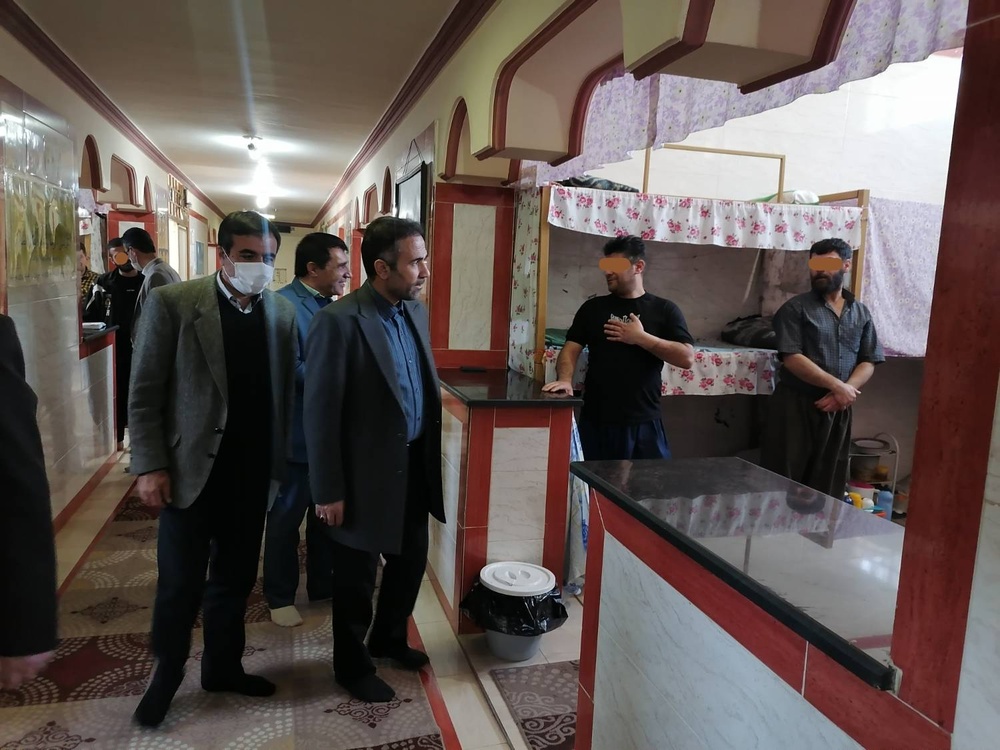  بازدید مدیرکل زندان‌های کردستان از زندان سقز و بانه در یک روز تعطیل