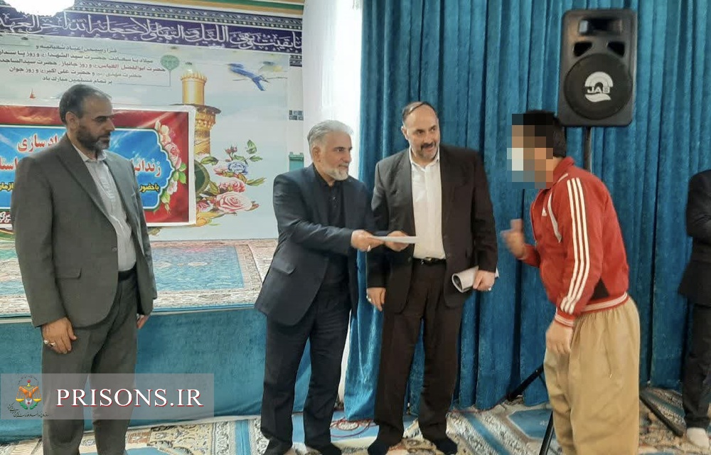 70 زندانی استان مرکزی در مراسمی با حضور رئیس سازمان زندان‌ها آزاد شدند