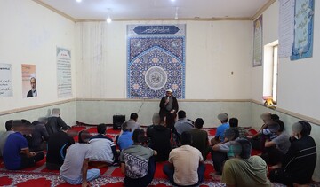 برگزاری مراسم ولادت حضرت علی اکبر(ع) در اردوگاه حرفه‌آموزی و کاردرمانی بوشهر