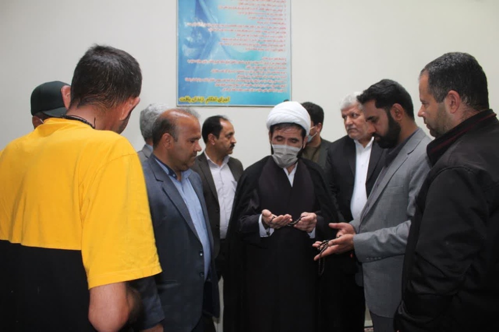 بازدید سرپرست گروه بازرسی دادسرای انتظامی قضات کشور از زندان‌های استان کرمان
