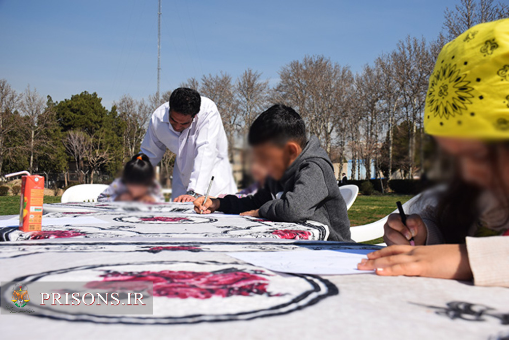برگزاری مسابقه نقاشی در ملاقات حضوری ندامتگاه فردیس در آستانه سال نو