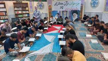 جزء خوانی قرآن کریم در زندانهای خوزستان