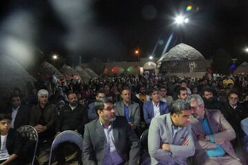 تصویر / برگزاری جشن گلریزان شهرستان مهریز