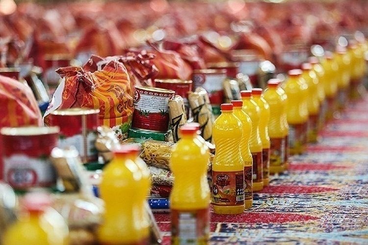اهداء 100 بسته معیشتی به خانواده زندانیان نیازمند شهرستان فریدن 