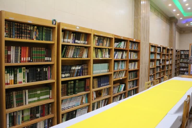  توسعه کتابخانه های زندانهای آذربایجان شرقی با محوریت برنامه های اصلاحی وتربیتی 
