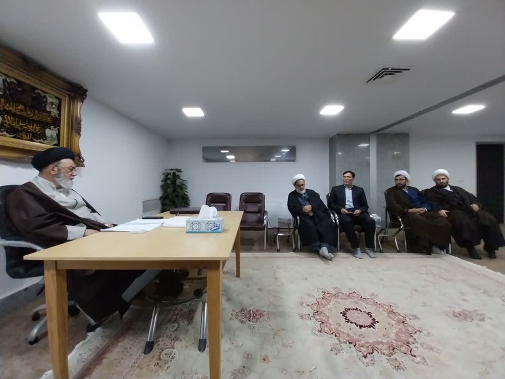 دیدار مدیرکل زندان‌های آذربایجان شرقی با نماینده ولی‌فقیه در استان 