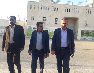ملاقات چهره‌به‌چهره مدیرکل زندان‌های استان بوشهر با زندانیان زندان دشتستان