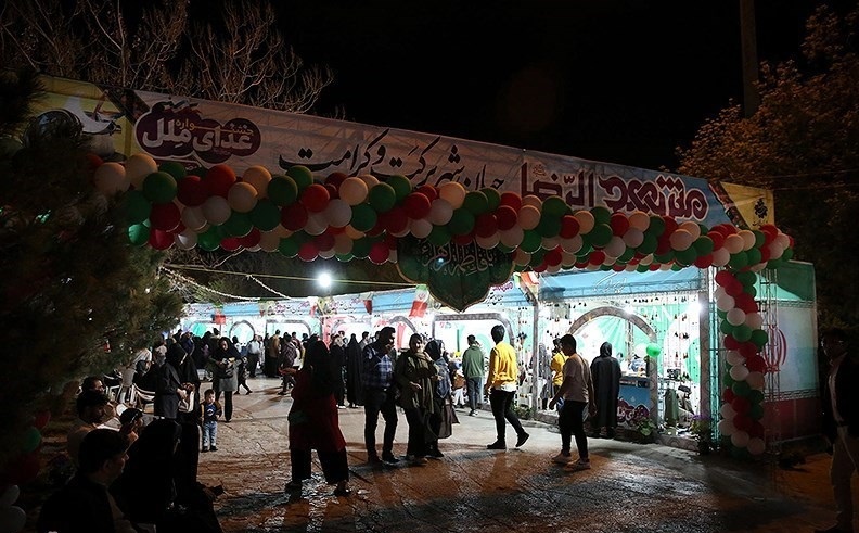 مشارکت خانواده زندانیان در جشنواره غذای ملل مشهد 