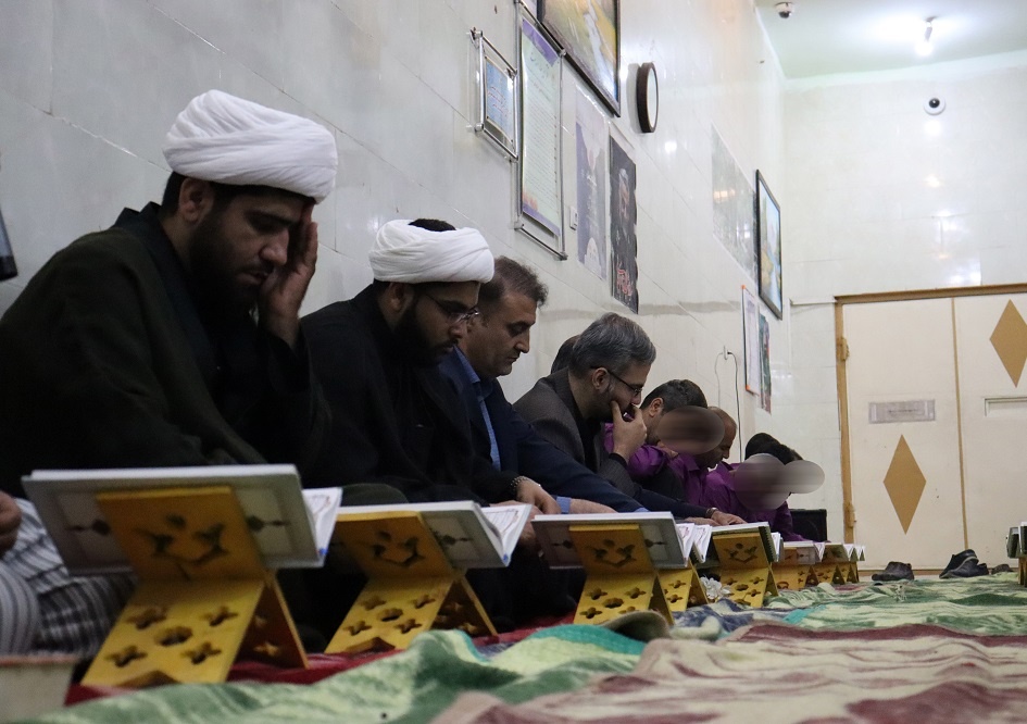 محفل انس با قرآن در شب قدر اردوگاه حرفه آموزی وکاردرمانی استان بوشهر 