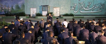 حضور سربازان وظیفه زندان های استان یزد در مراسم شب قدر
