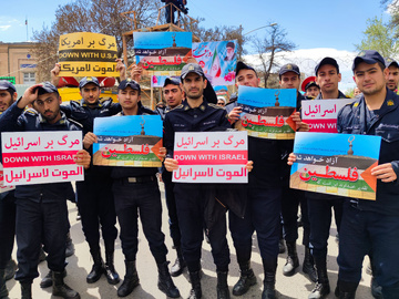 شور و حماسه کارکنان و سربازان زندان‌های اردبیل در راهپیمایی روز قدس
