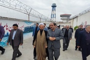 بازدید قضات از زندان ساری با رویکرد اصلاحی و بهره گیری از تأسیسات قضایی