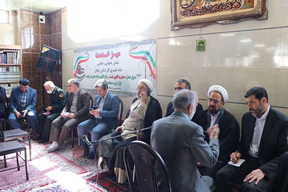 پاسخگویی مدیرکل زندان‌های زنجان به مراجعات روزه‌داران در مساجد