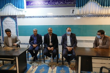 بازدید گروهی قضات دادسرای عمومی و انقلاب اراک از زندان مرکزی و اردوگاه استان