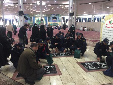 حضور سربازان وظیفه در نمازجمعه