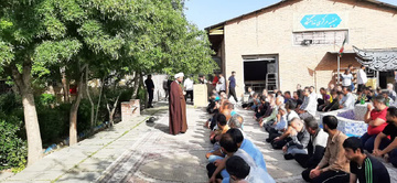 اقامه نماز عید سعید فطر در اندرزگاه‌های ندامتگاه فردیس