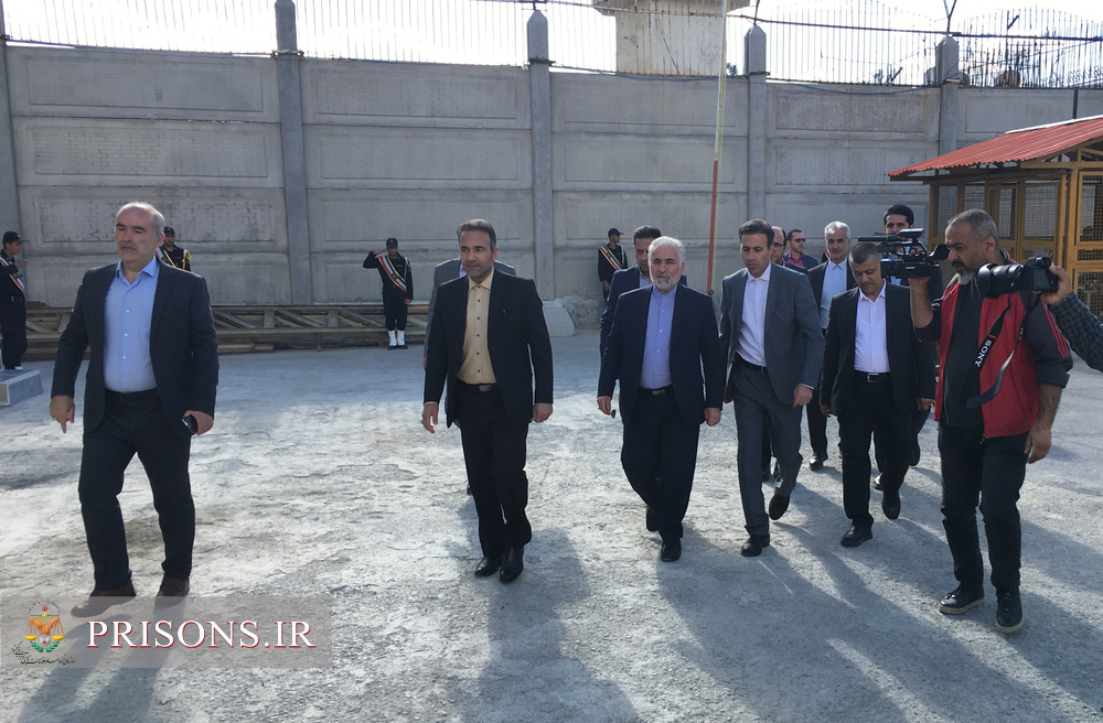 بازدید سرزده مدیرکل زندان های استان از کانون اصلاح و تربیت کردستان