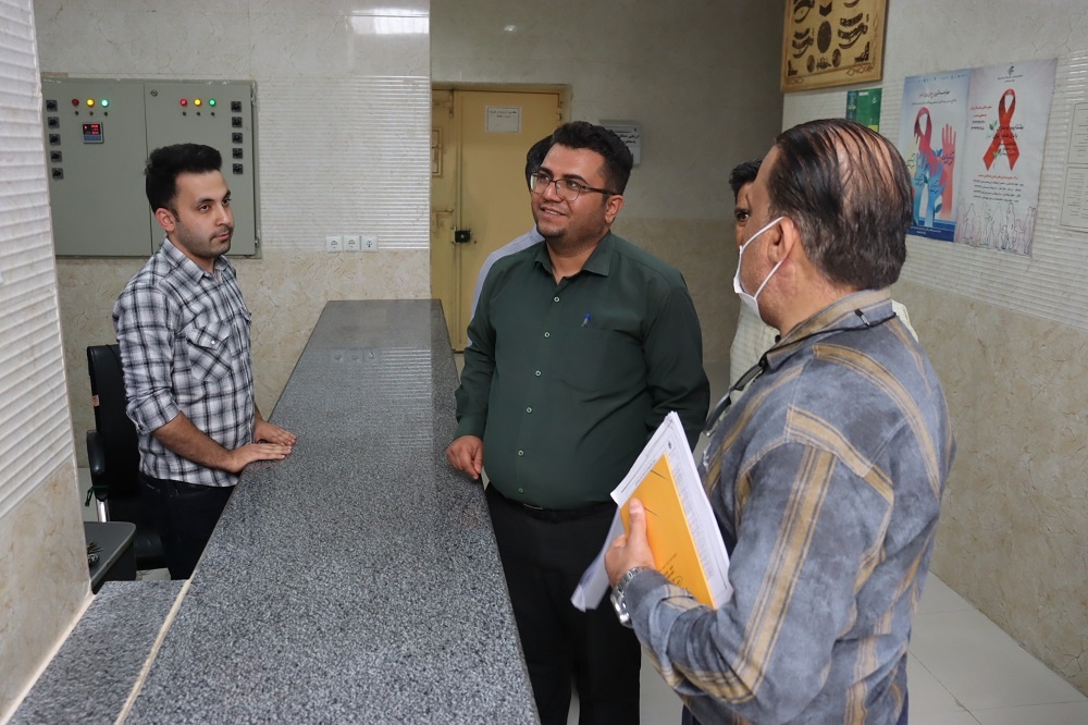بازدید کارشناسان بهداشت و درمان استان فارس از اداره زندان دشتستان