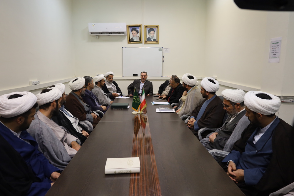 رئیس شورای حل اختلاف استان تهران از ندامتگاه تهران بزرگ بازدید کرد