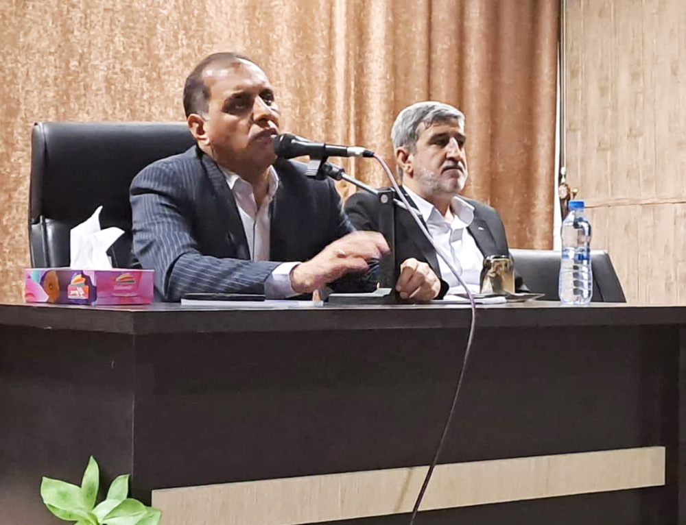 نشست صمیمی مدیرکل زندان‌های استان یزد با  کارکنان زندان مرکزی