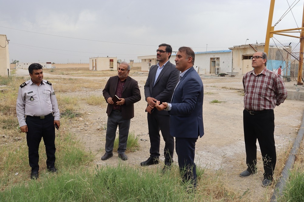 معاون امور عمرانی فرماندار دشتستان از اردوگاه حرفه‌آموزی بوشهر بازدید کرد