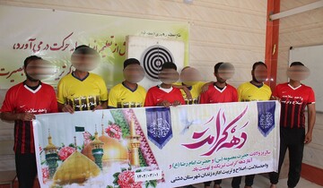  برگزاری مسابقات دارت ویژه مددجویان بمناسبت آغار دهه کرامت در زندان دشتی 