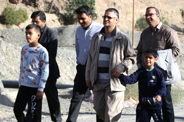 همايش بزرگ پياده روي خانوادگی کارکنان زندان های استان خراسان جنوبی