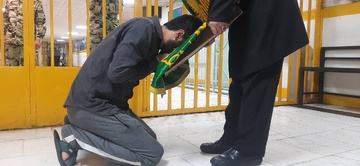 استقبال از پرچم و خدام امام رضا(ع) و حضرت معصومه (س) در زندان های گیلان