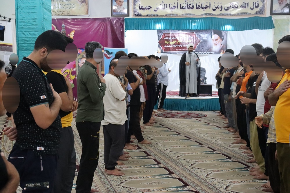 برگزاری مراسم گرامیداشت سالروز رحلت حضرت امام خمینی (ره) در زندان دشتستان 